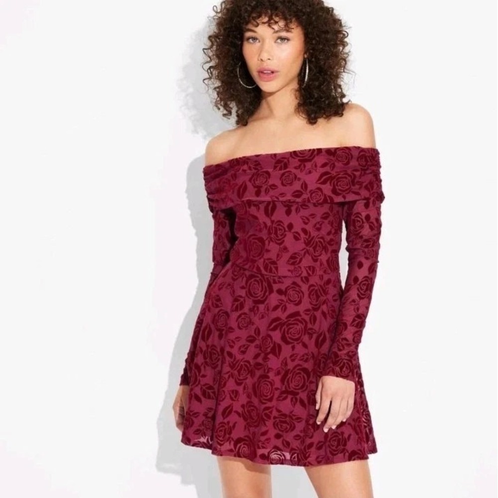 Women's‎ Long Sleeve Flocked Mini Fit & Flare Dress - Wild Fable Red XXS